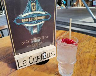 Bar Le Curious