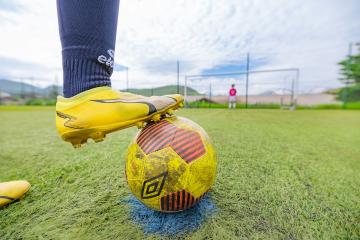 Tournoi de football été adulte