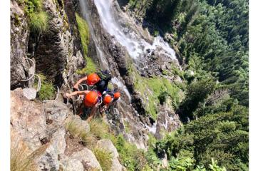 Via Ferrata encadrée : La Cascade de la Fare à Vaujany