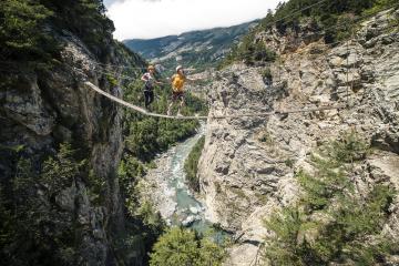 Via ferrata et Parcours insolites