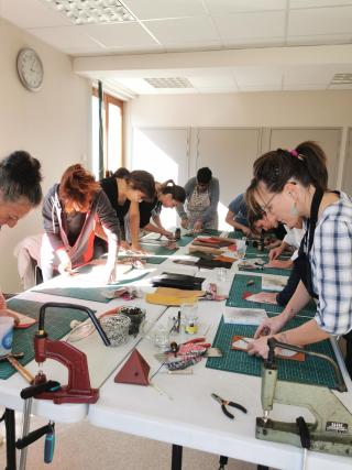 Fabrique ton porte-monaie en cuir - Utopia Cuir