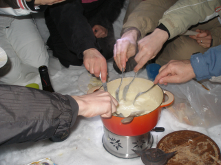 Soirée insolite en Raquette avec Nicolas, Fondue dans un igloo ou tipi - Mercredi 17 décembre