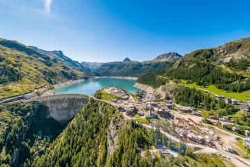 Montée au lac du Saut