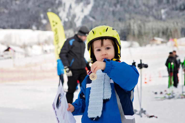 Comment faire garder son enfant en station de ski ?