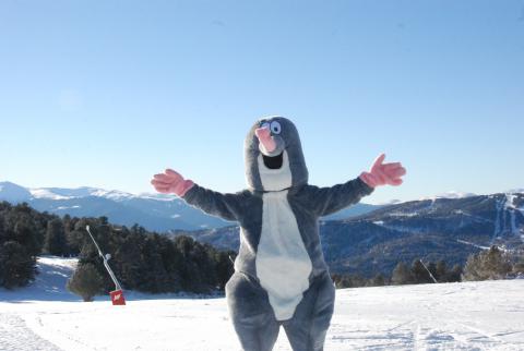 La mascotte, la star des stations de ski