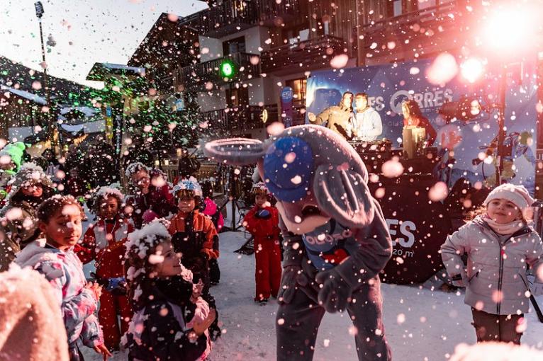 Les 10 meilleures stations des Alpes pour faire la fête après une journée de ski 