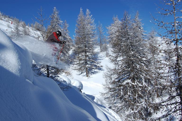 Partez skier à Puy Saint Vincent en famille