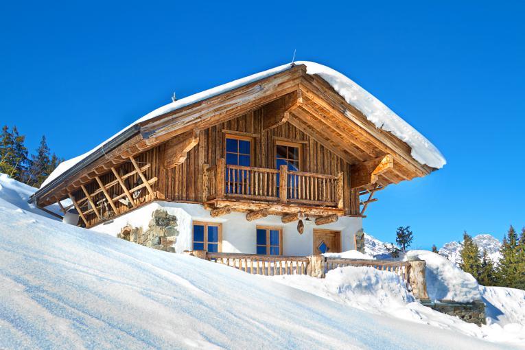 Pourquoi choisir le chalet pour vos vacances au ski ?