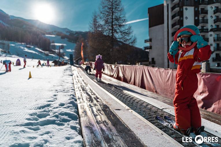 Pourquoi choisir un hébergement au pied des pistes pour vos vacances au ski ?