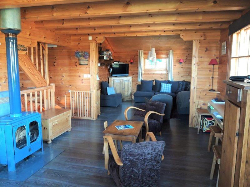 Rent in ski resort 6 room triplex chalet 12 people - Chalet Perdriel - Albiez Montrond - Apartment