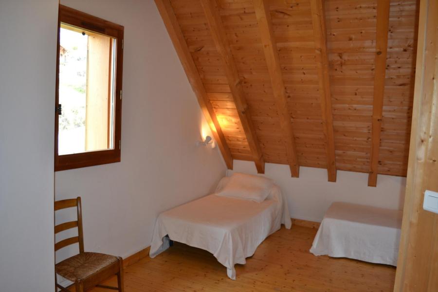 Rent in ski resort 4 room triplex chalet 8 people - Chalet Pré Fleury - Albiez Montrond - Mattress