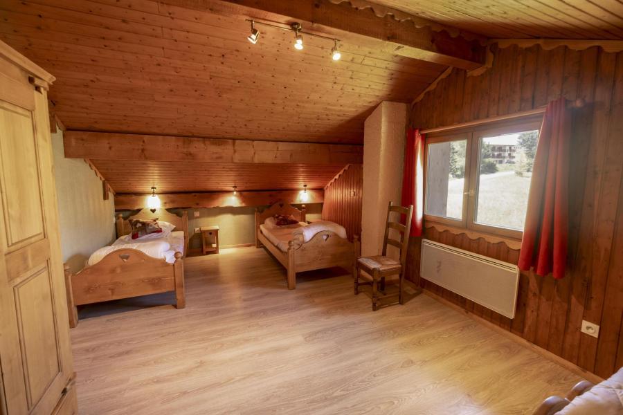 Ski verhuur Chalet duplex 7 kamers 14 personen - Gîte Perce-Neige - Albiez Montrond - Cabine