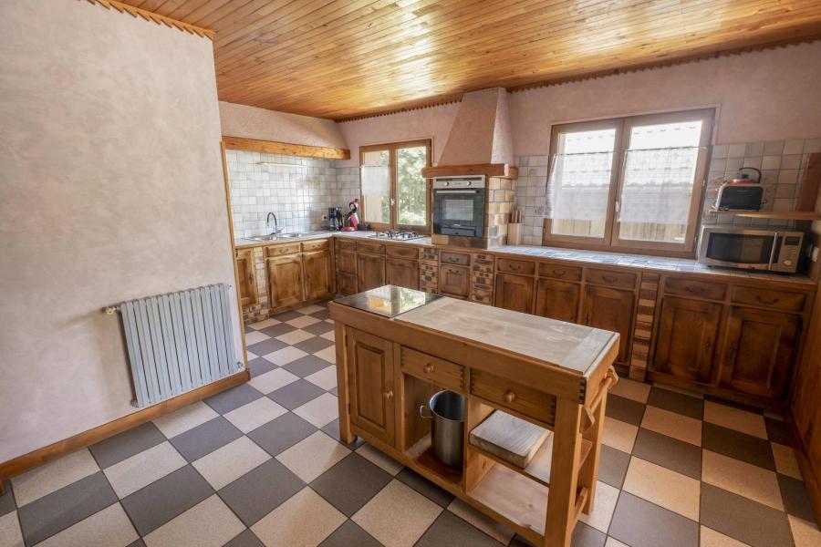 Ski verhuur Chalet duplex 7 kamers 14 personen - Gîte Perce-Neige - Albiez Montrond - Woonkamer