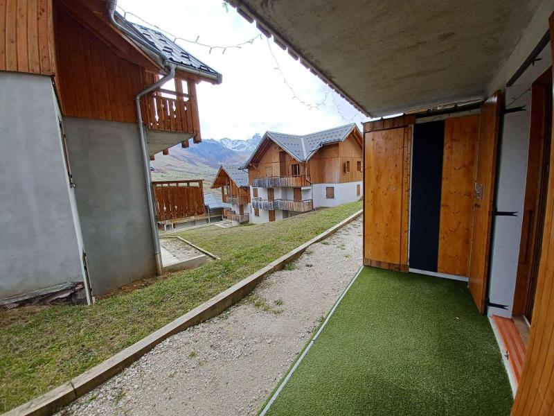 Rent in ski resort 2 room apartment sleeping corner 6 people (D204) - Le Hameau des Aiguilles - Albiez Montrond