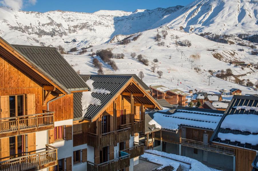 Ski verhuur Les Chalets du Hameau des Aiguilles - Albiez Montrond - Buiten winter