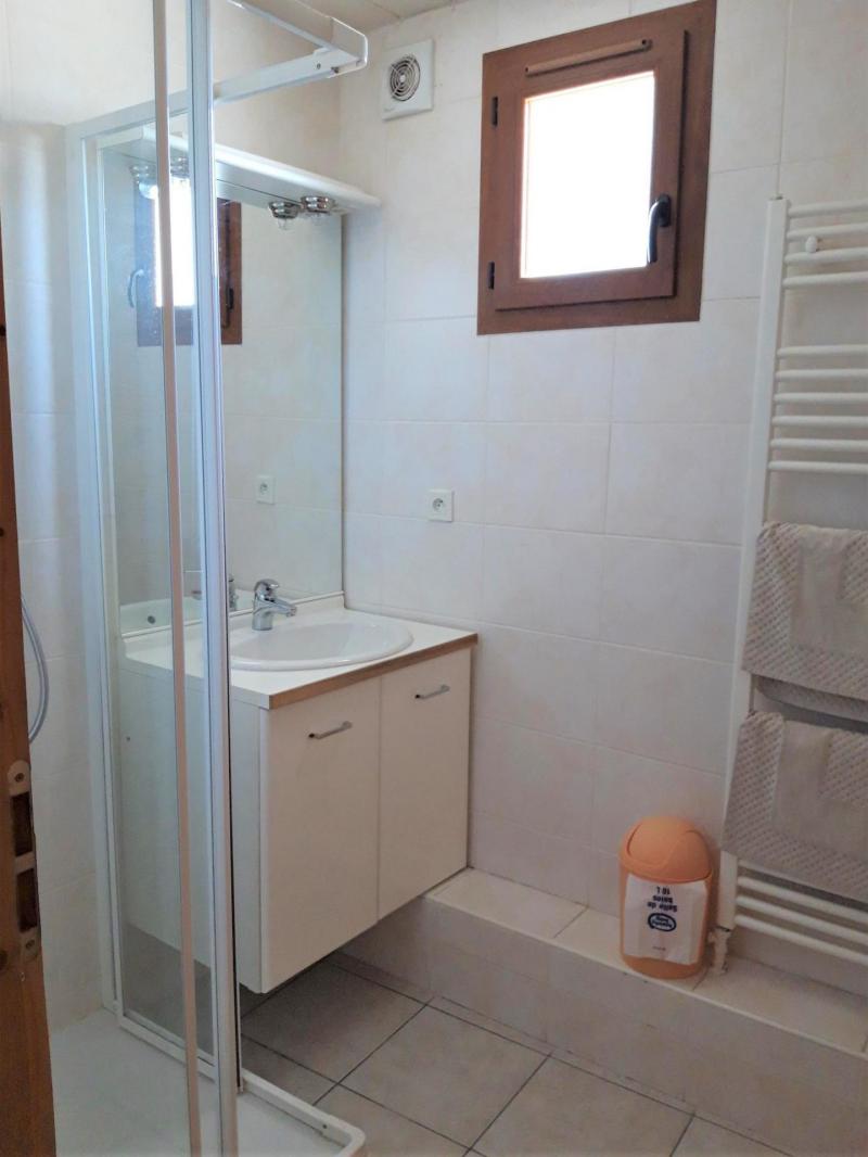 Rent in ski resort 2 room apartment 5 people (3) - Résidence l'Ancolie - Albiez Montrond - Bathroom
