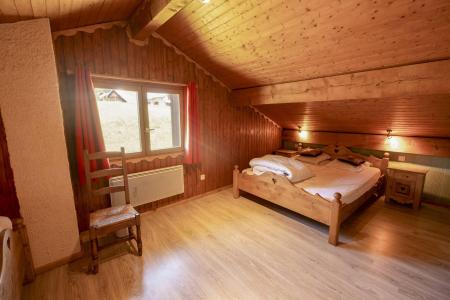 Ski verhuur Chalet duplex 7 kamers 14 personen - Gîte Perce-Neige - Albiez Montrond - Cabine