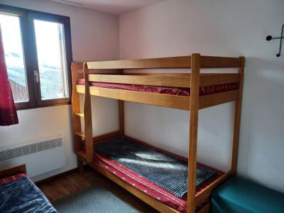 Rent in ski resort 2 room apartment 5 people (G103) - Le Hameau des Aiguilles - Albiez Montrond - Bunk beds