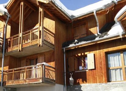 Vacances en montagne Appartement 2 pièces 4 personnes (A101) - Le Hameau des Aiguilles - Albiez Montrond - Extérieur hiver