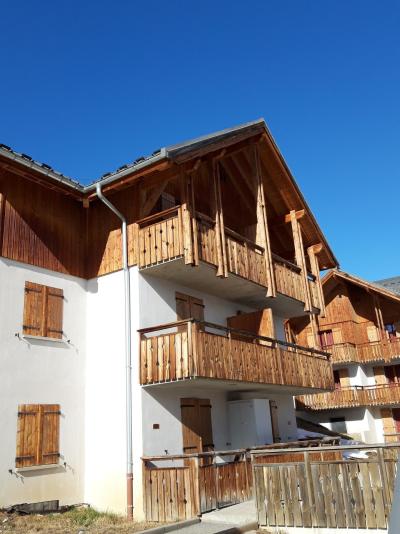 Rent in ski resort 2 room apartment sleeping corner 4 people (B111) - Le Hameau des Aiguilles - Albiez Montrond