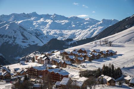 Vakantie in de bergen Les Chalets du Hameau des Aiguilles - Albiez Montrond - Buiten winter