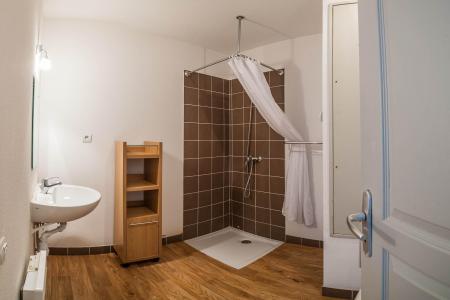 Rent in ski resort Les Chalets du Hameau des Aiguilles - Albiez Montrond - Bathroom