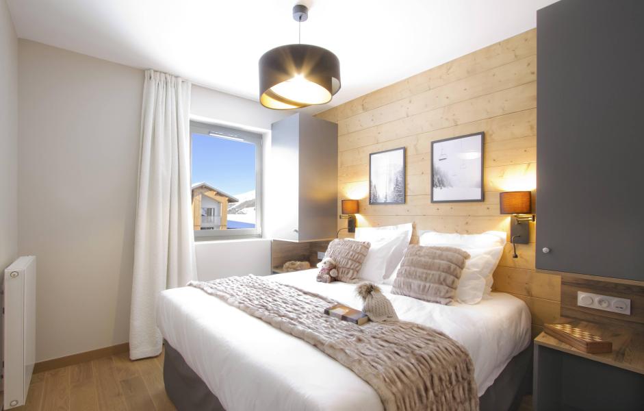 Rent in ski resort Appart'Hôtel Prestige Odalys L'Eclose - Alpe d'Huez - Bedroom