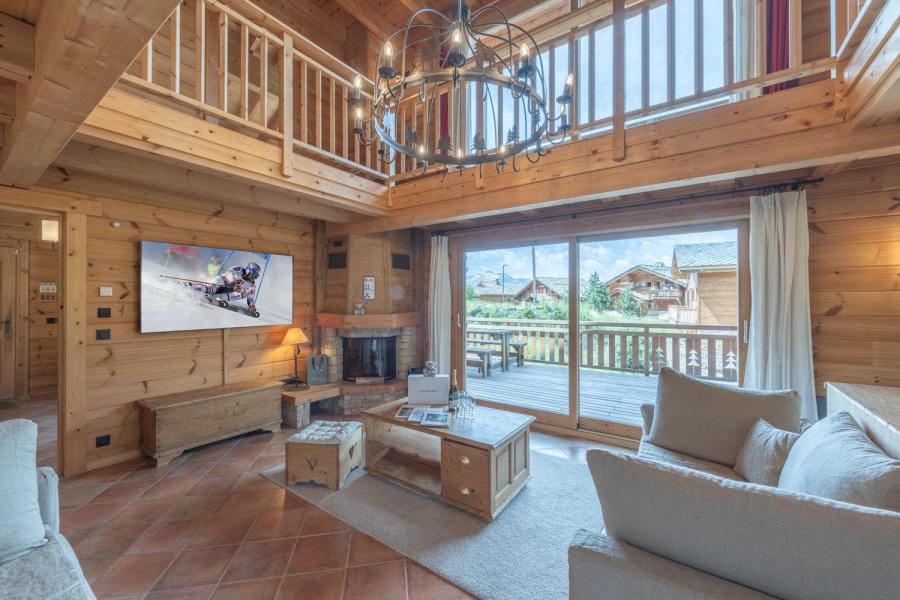 Rent in ski resort 9 room triplex chalet 12 people - CHALET ALTIPORT N°31 - Alpe d'Huez - Living room