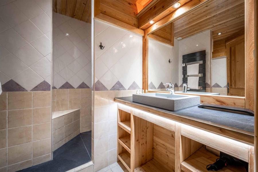 Rent in ski resort Chalet Bouquetin - Alpe d'Huez - Bathroom
