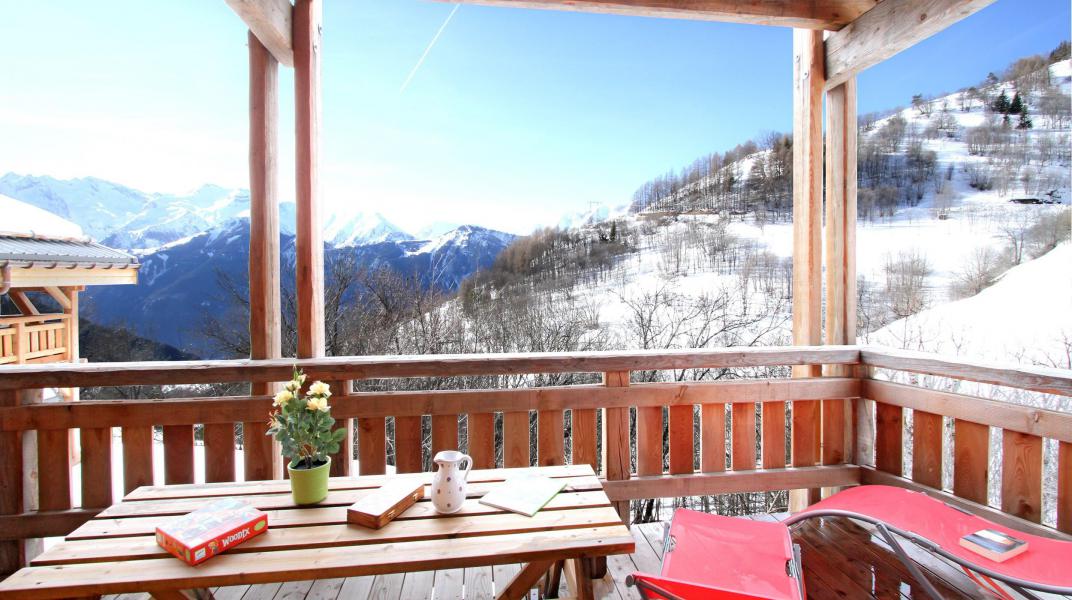 Vakantie in de bergen Chalet de Louis - Alpe d'Huez - Buiten winter