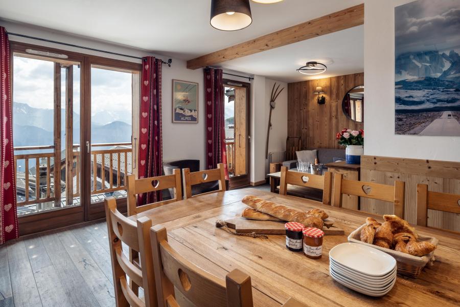 Rent in ski resort Chalet Grande Étoile - Alpe d'Huez - Table