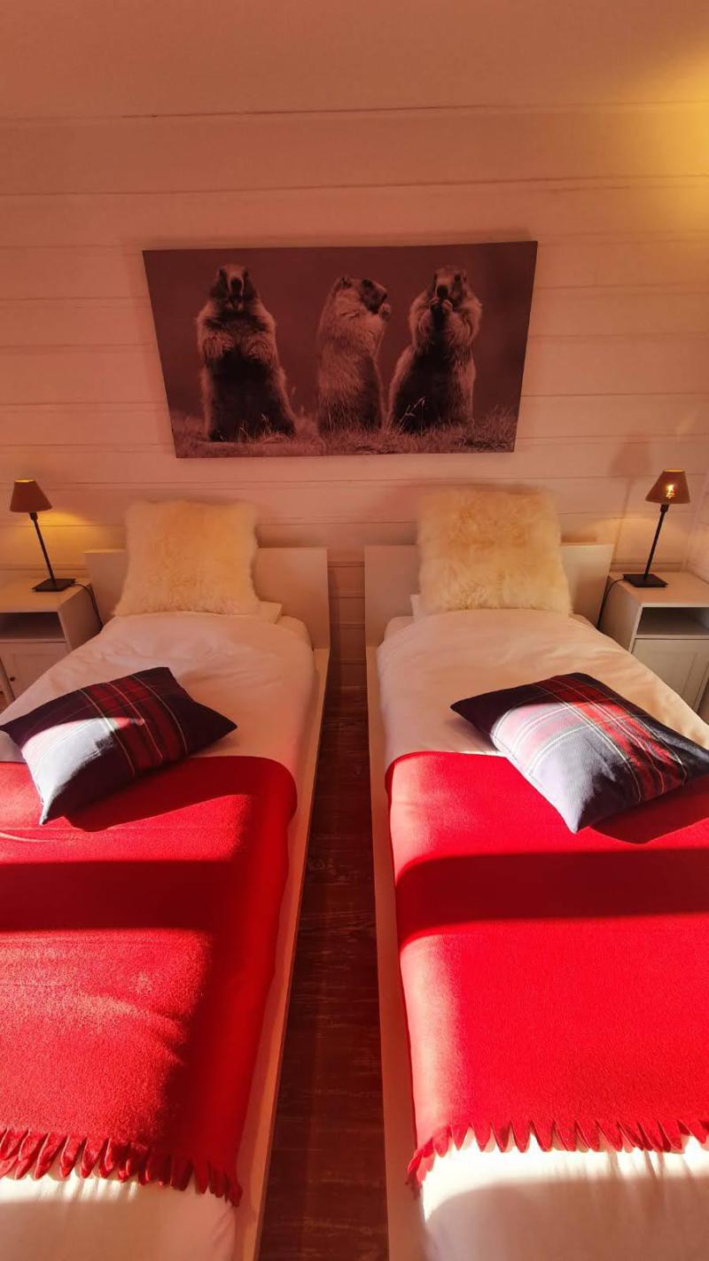 Ski verhuur Chalet le Vieux Logis - Alpe d'Huez - Kamer