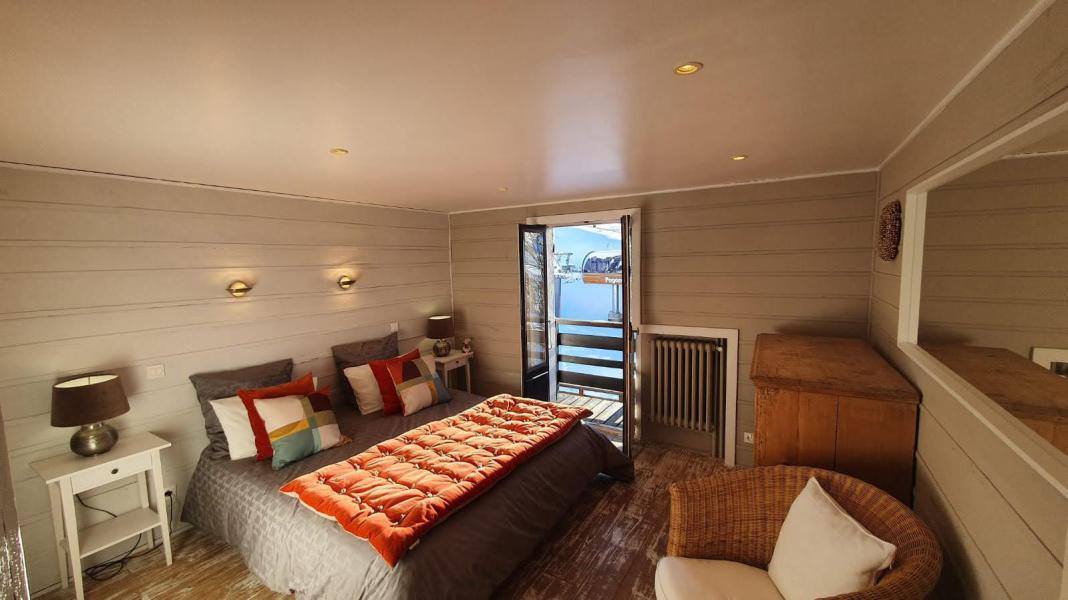 Ski verhuur Chalet le Vieux Logis - Alpe d'Huez - Kamer