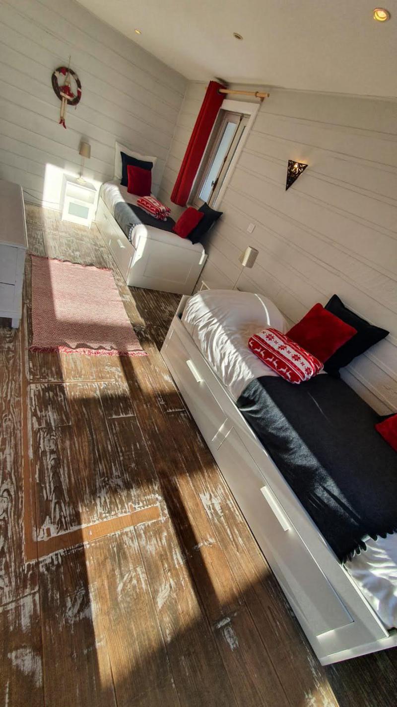 Ski verhuur Chalet le Vieux Logis - Alpe d'Huez - Kamer