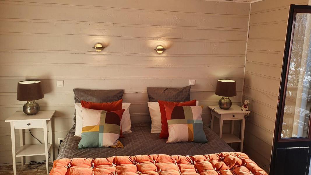 Ski verhuur Chalet le Vieux Logis - Alpe d'Huez - Kamer