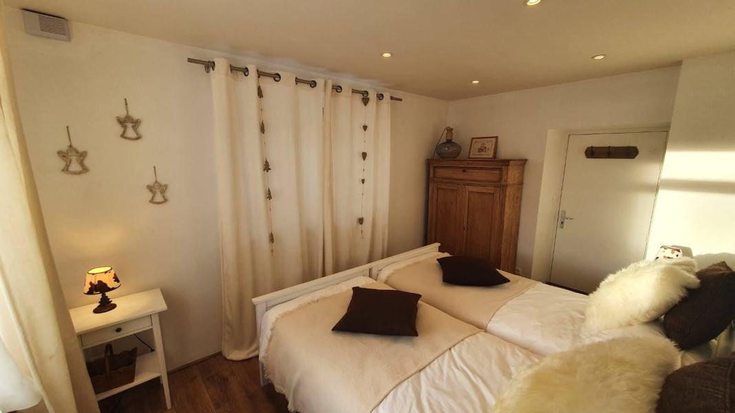 Ski verhuur Chalet le Vieux Logis - Alpe d'Huez - Kamer