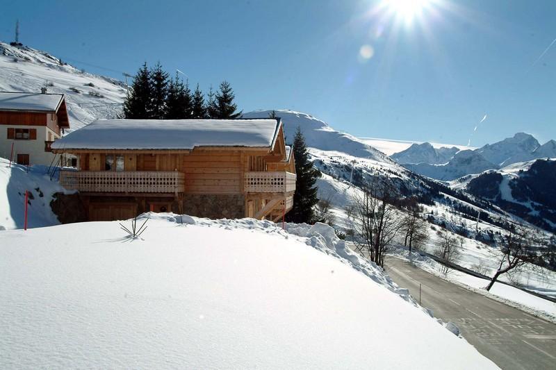 Location au ski Chalet les Sapins - Alpe d'Huez - Extérieur hiver
