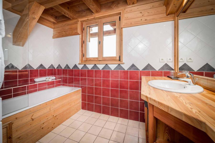 Rent in ski resort Chalet Lièvre Blanc - Alpe d'Huez - Bathroom