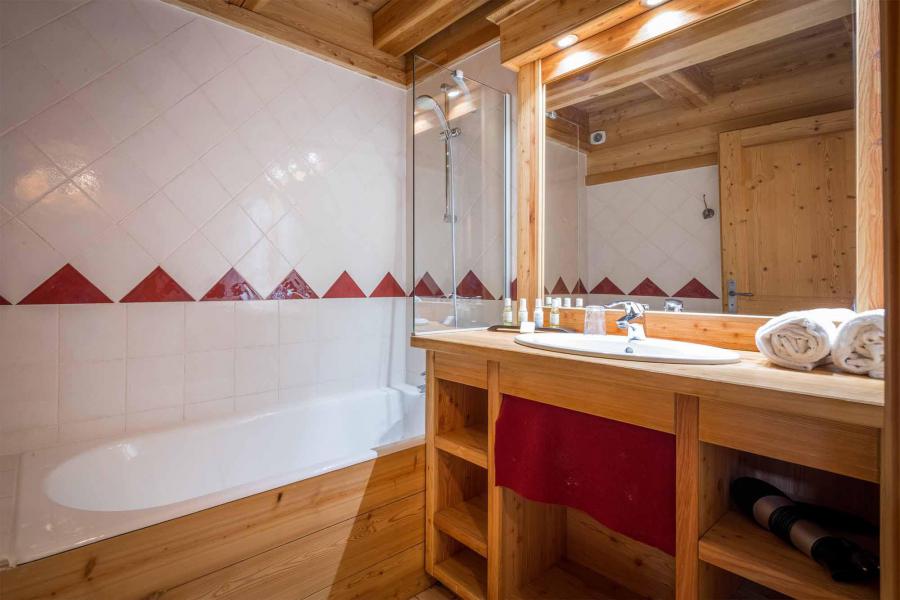 Rent in ski resort Chalet Marmotte - Alpe d'Huez - Bathroom