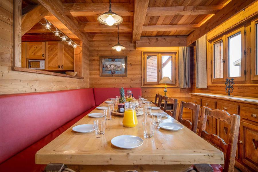 Rent in ski resort Chalet Marmotte - Alpe d'Huez - Dining area
