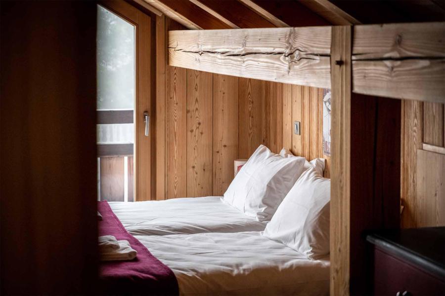 Rent in ski resort Chalet Nightingale - Alpe d'Huez - Bedroom