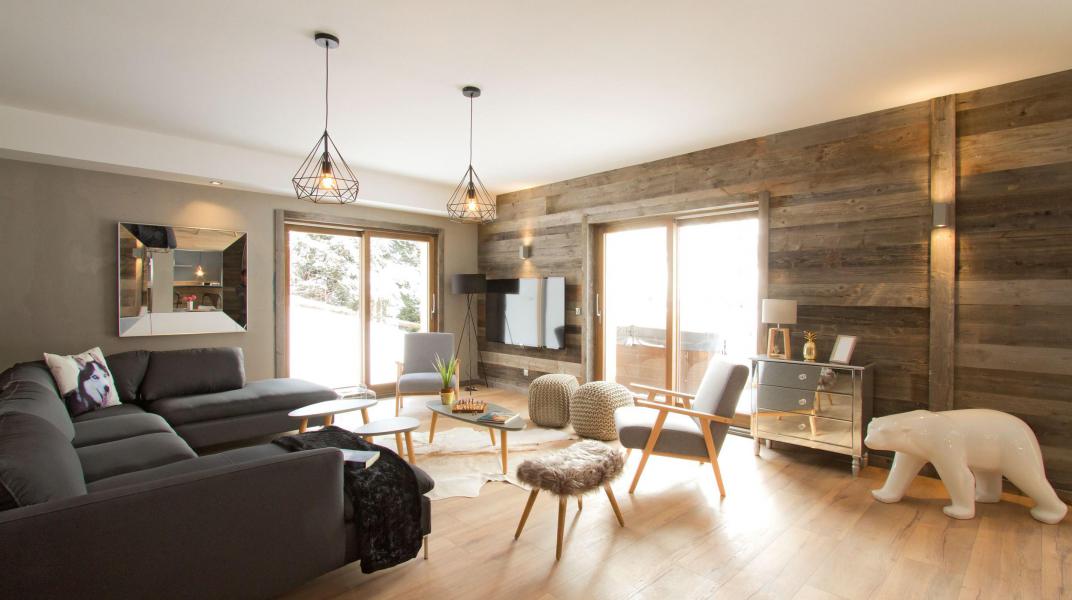 Rent in ski resort Chalet Nuance de Blanc - Alpe d'Huez - Living area