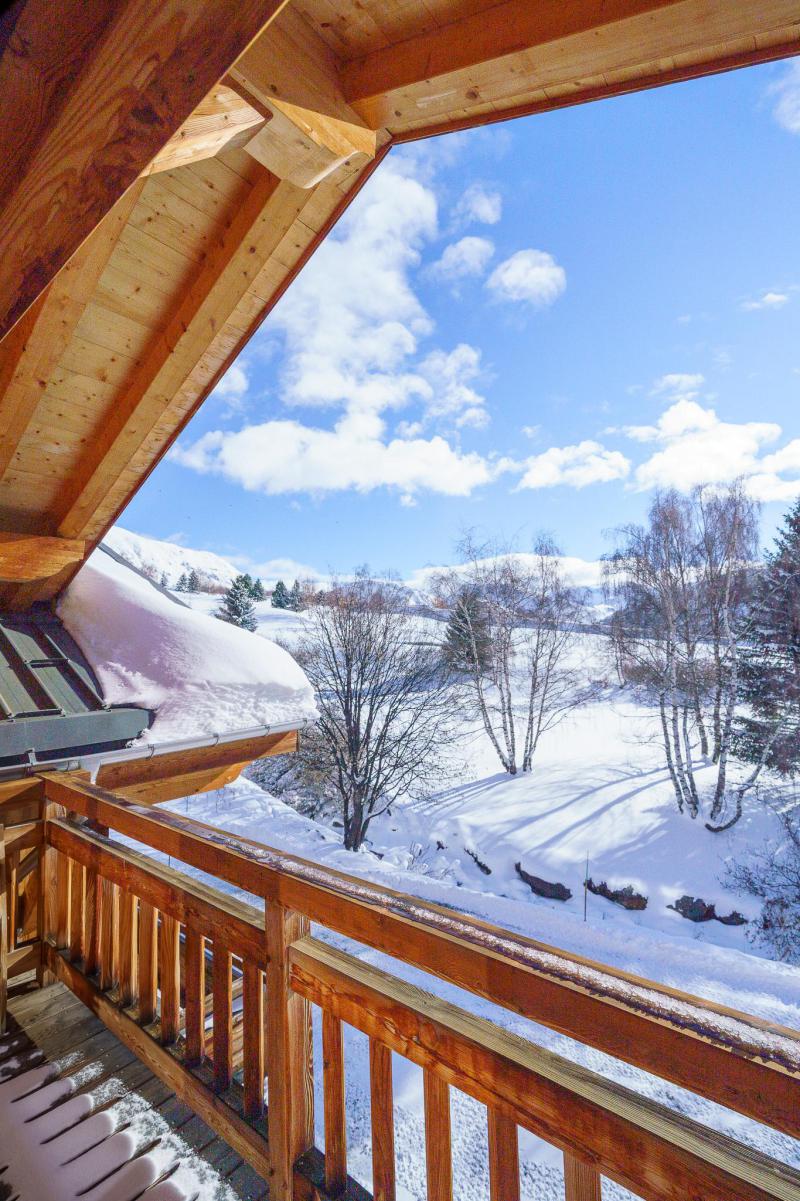 Rent in ski resort 5 room triplex chalet 8 people (Friandise) - Chalets Les Balcons du Golf - Alpe d'Huez - Balcony