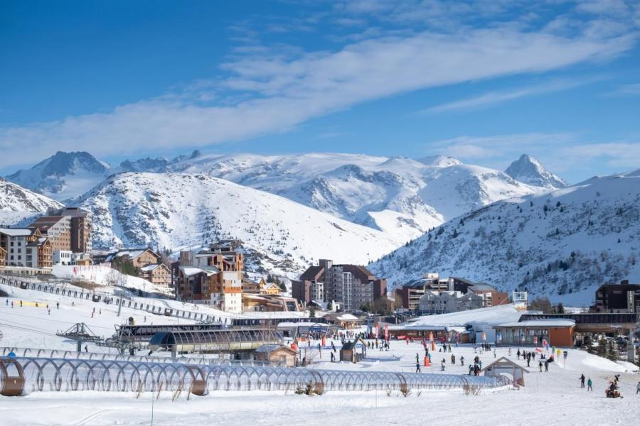 Vacanze in montagna Hôtel Club MMV les Bergers - Alpe d'Huez - Esteriore inverno