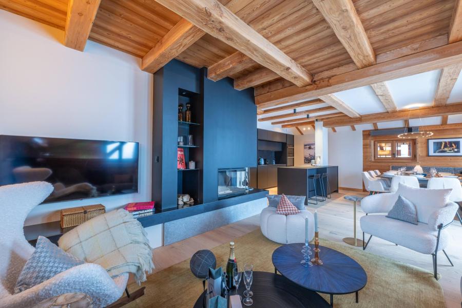 Rent in ski resort 7 room chalet 12 people - Le Chalet Ecureuil - Alpe d'Huez - Living room