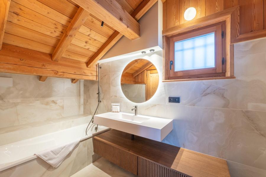 Location au ski Chalet 7 pièces 12 personnes - Le Chalet Ecureuil - Alpe d'Huez - Salle de bain