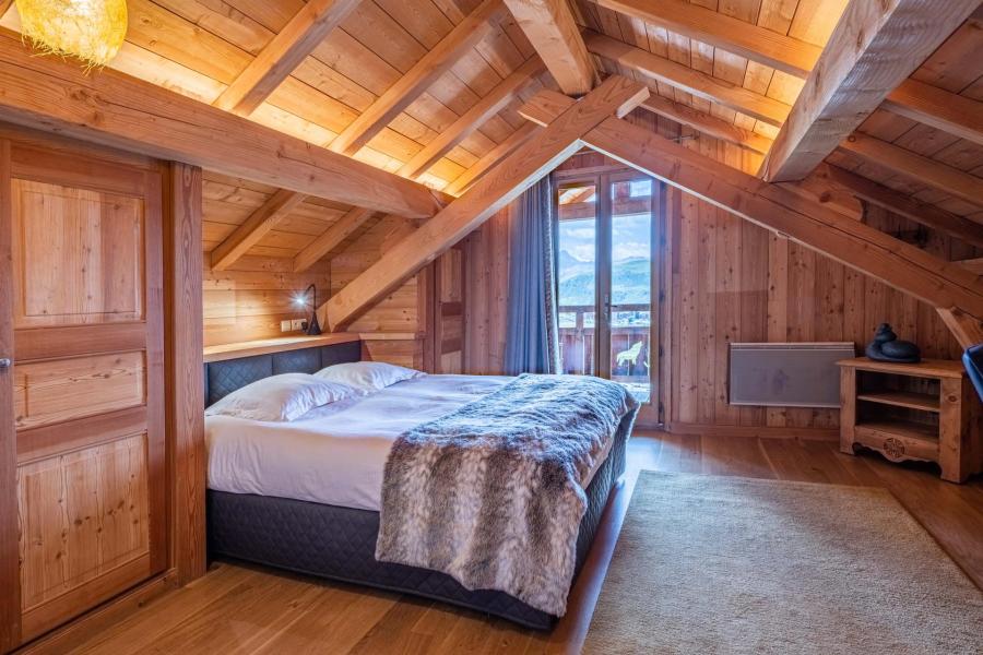 Rent in ski resort 9 room chalet 19 people - Le Chalet Loup - Alpe d'Huez - Bedroom