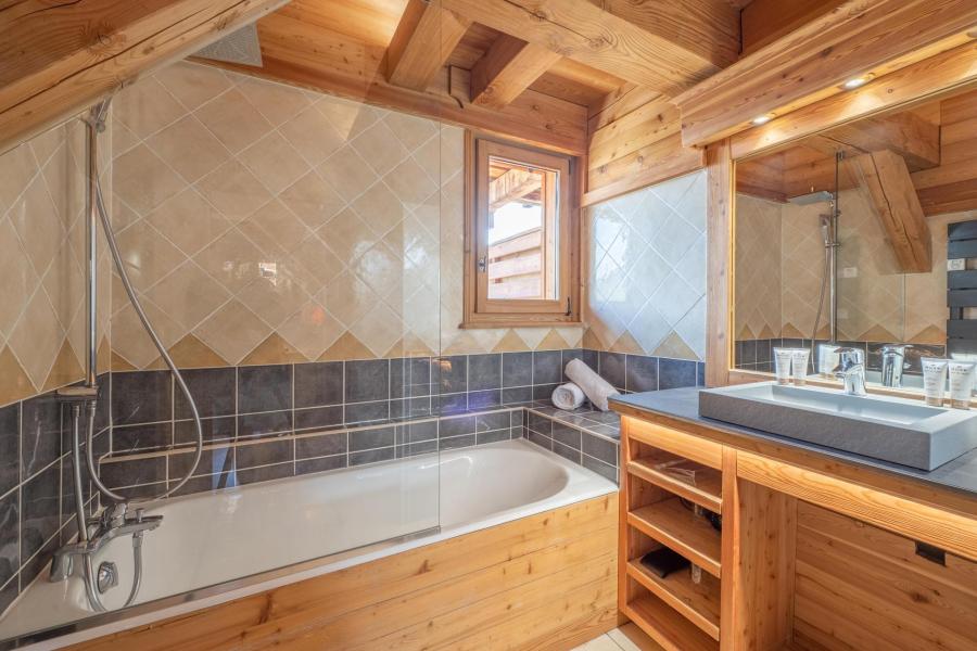 Location au ski Chalet 9 pièces 19 personnes - Le Chalet Loup - Alpe d'Huez - Salle de bain