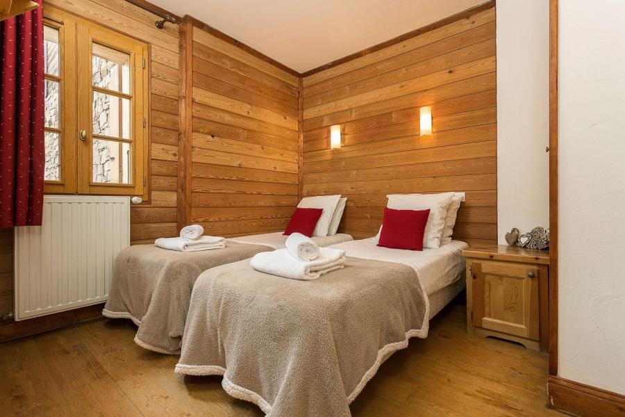 Аренда на лыжном курорте Les Chalets de l'Altiport - Alpe d'Huez - Односпальная кровать
