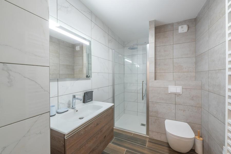 Alquiler al esquí Apartamento cabina 2 piezas para 4 personas (C103) - Les Fermes de l'Alpe - C - Alpe d'Huez - Cuarto de ducha